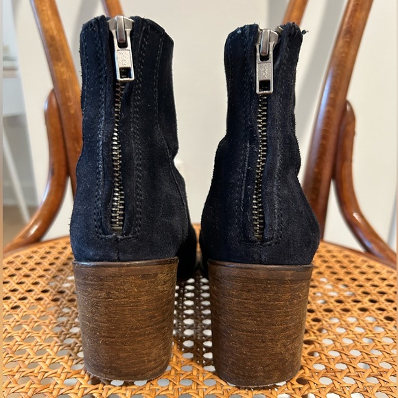 Madewell Suede Ankle Boots, W 5.5 - Picture 3 of 6